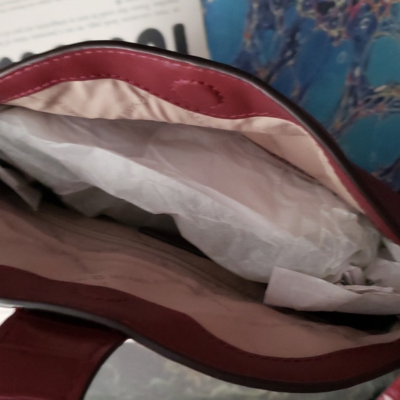 MICHAEL by MICHAEL KORS Gabby Small Crossbody Bag - Picture 8 of 12